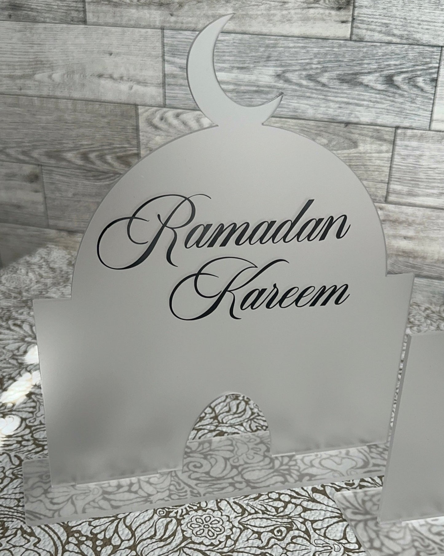 Frosted Acrylic Mosque with Stand - Kunooz Gallery - 