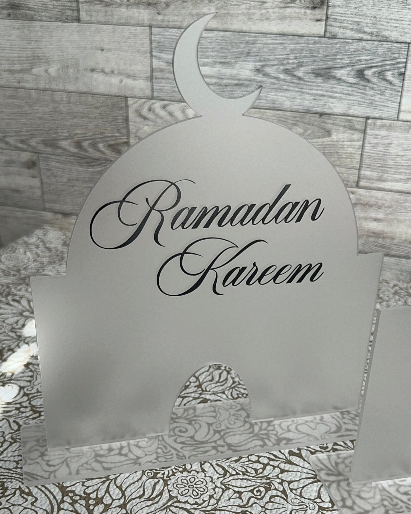 Frosted Acrylic Mosque with Stand - Kunooz Gallery - 